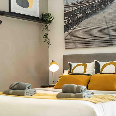 Modern Studio With Private Rooftop Terrace By Rems Malaga Bagian luar foto